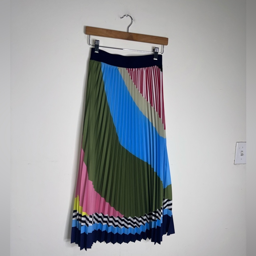 Le Superbe Interrupted Pattern Pleated Skirt In I… - image 4